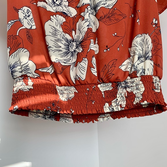 Floral Rust Top - Picture 4 of 5